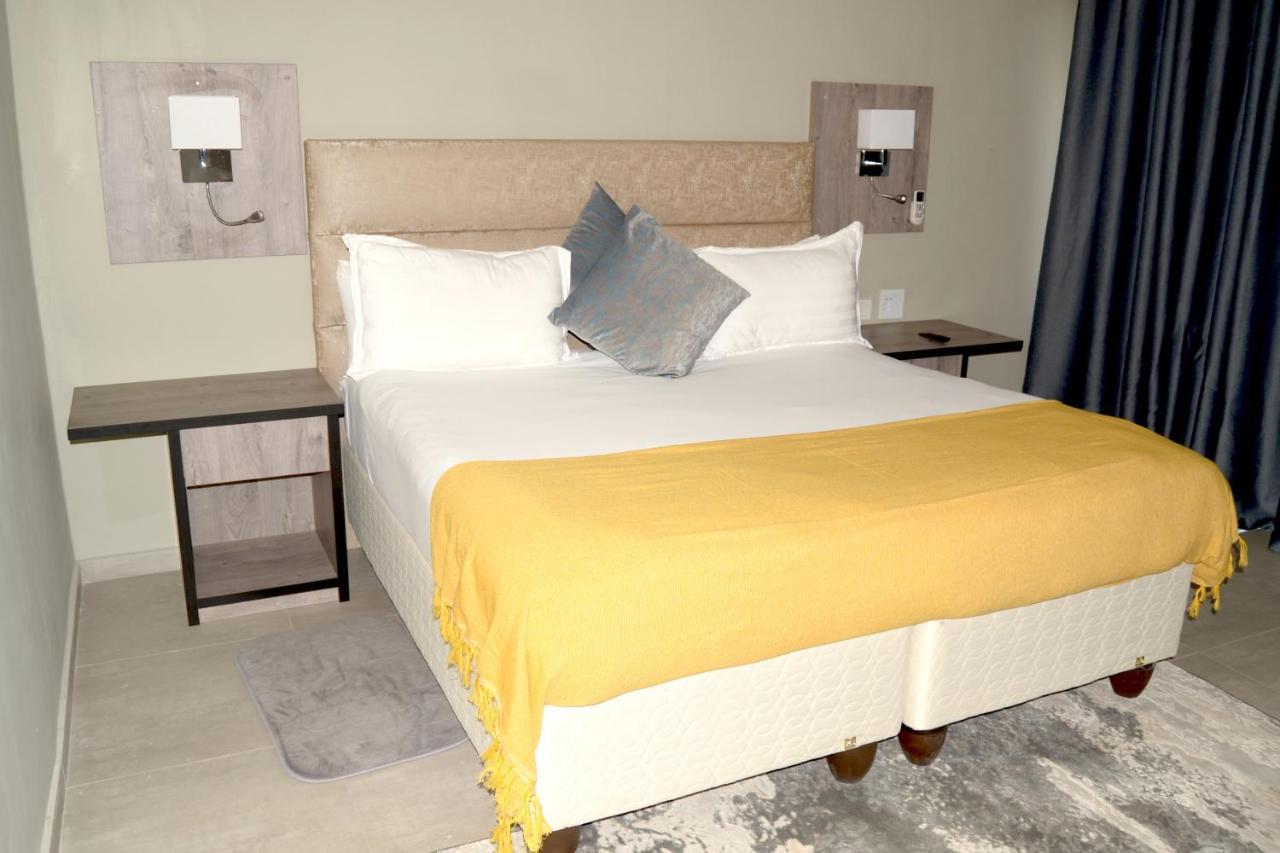 Phudzi Hotel Letlhakane Ngoại thất bức ảnh